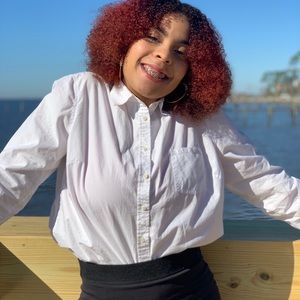 Meet your Posher, Ebony